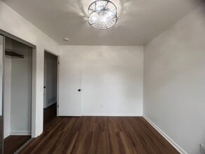 315 10th Ave N in Clinton, IA - Building Photo - Building Photo