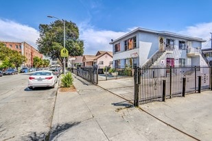 550 W 41st Dr in Los Angeles, CA - Building Photo