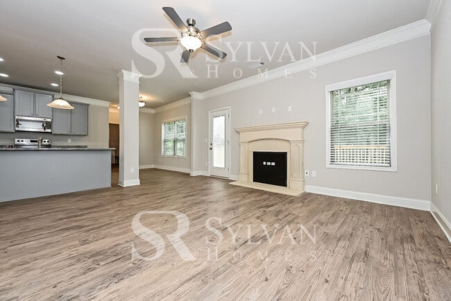 213 Summit View Dr in Mcdonough, GA - Building Photo - Building Photo