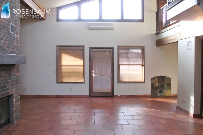 property at 2550 Love Ln