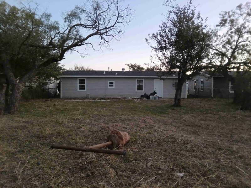 501 Hamby Rd in Clyde, TX - Foto de edificio