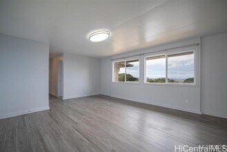 99-904-904 Halawa Dr in Aiea, HI - Building Photo - Building Photo
