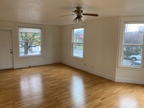 563 N Simpson St, Unit 565 in Portland, OR - Building Photo - Building Photo