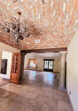19613 Hiawatha St in Los Angeles, CA - Building Photo - Building Photo