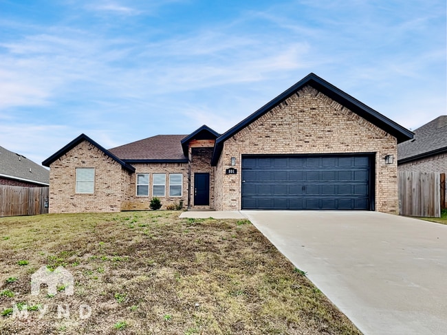 801 W Jillian St in Siloam Springs, AR - Building Photo - Building Photo