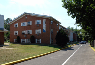 Dorann Manor in Westville, NJ - Foto de edificio - Building Photo