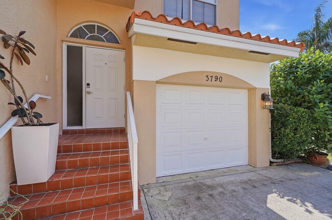 3790 Piedmont St in Hollywood, FL - Building Photo - Building Photo