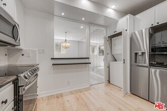 1277 S Beverly Glen Blvd in Los Angeles, CA - Building Photo - Building Photo