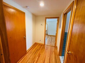 20 Union Ave in Glen Head, NY - Building Photo - Building Photo