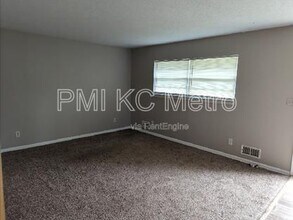 1608 W 24th Terrace S in Independence, MO - Building Photo - Building Photo