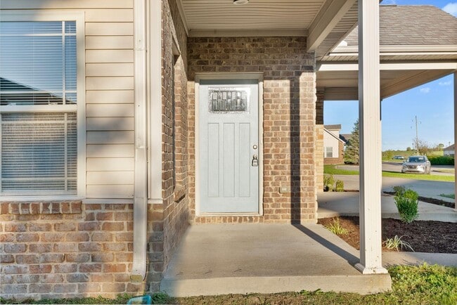 585 Regency Cir in Richmond, KY - Building Photo - Building Photo