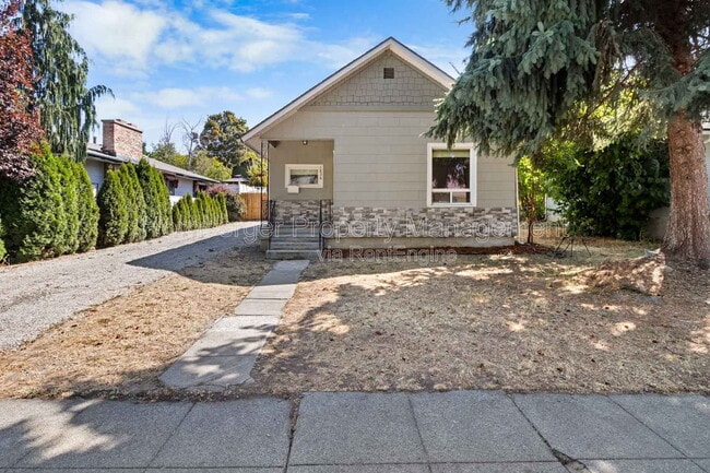 property at 1836 E 10th Ave