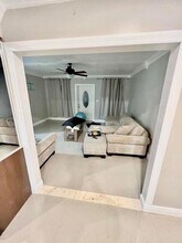 340 W Blue Heron Blvd, Unit A in West Palm Beach, FL - Building Photo - Building Photo