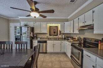 6842 Tomy Lee Trail in Tallahassee, FL - Building Photo - Building Photo