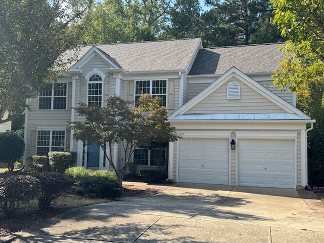 property at 2808 Kentshire Pl