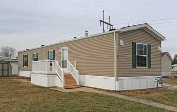 Springfield Meadows in Springfield, OH - Foto de edificio - Building Photo