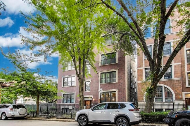property at 1533 N Cleveland Ave