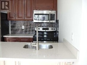 59 Garthdale Ct in Toronto, ON - Building Photo - Building Photo