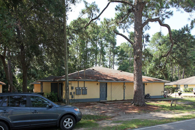 410 Crow Rd in Pensacola, FL - Building Photo - Building Photo