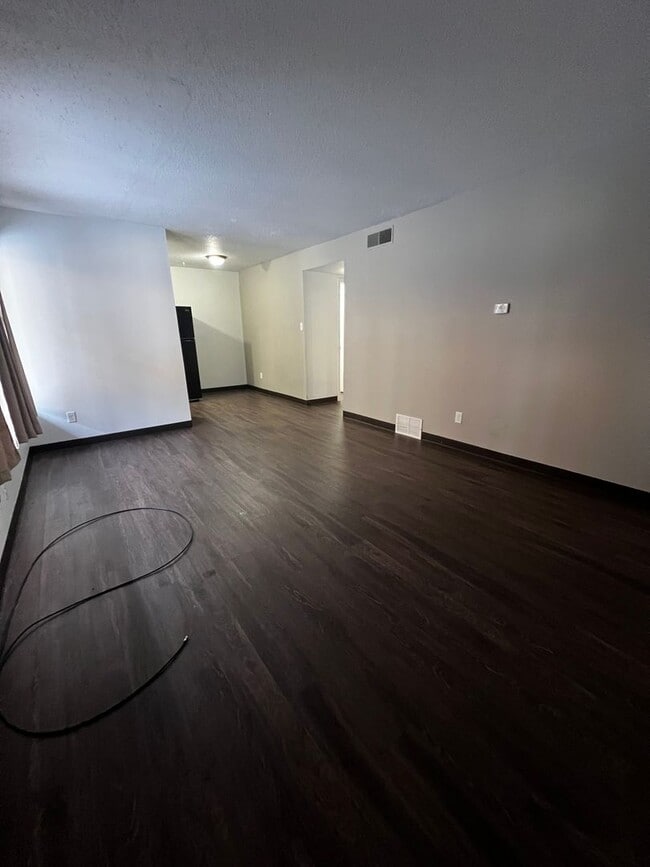 Knollridge Garden Apartments