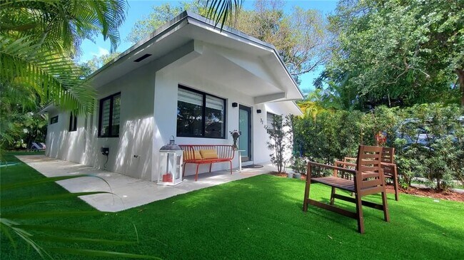property at 77 NE 43rd St