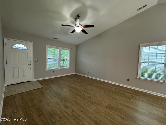 199 Tylers Cove Way in Winnabow, NC - Building Photo - Building Photo