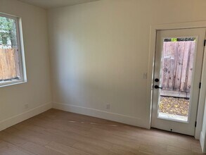 677 Whyte Ave in Roseville, CA - Building Photo - Building Photo