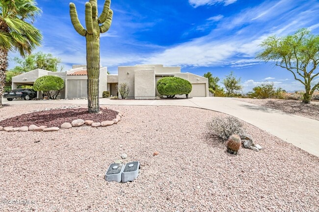 12247 N Fountain Hills Blvd