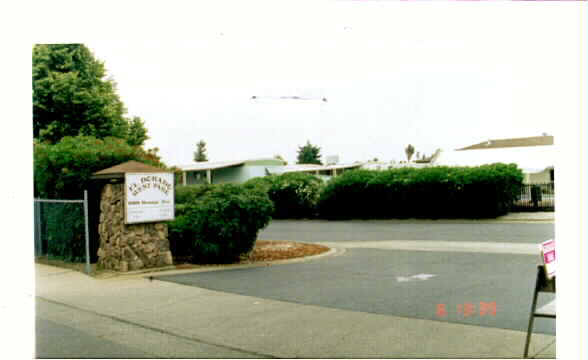 El Dorado West Mobile Home Park in Sacramento, CA - Building Photo
