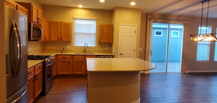 87 Bayou Bend Rd in Groveland, FL - Foto de edificio - Building Photo