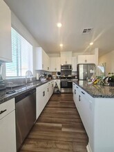 30436 Adrift Ln in Menifee, CA - Foto de edificio - Building Photo