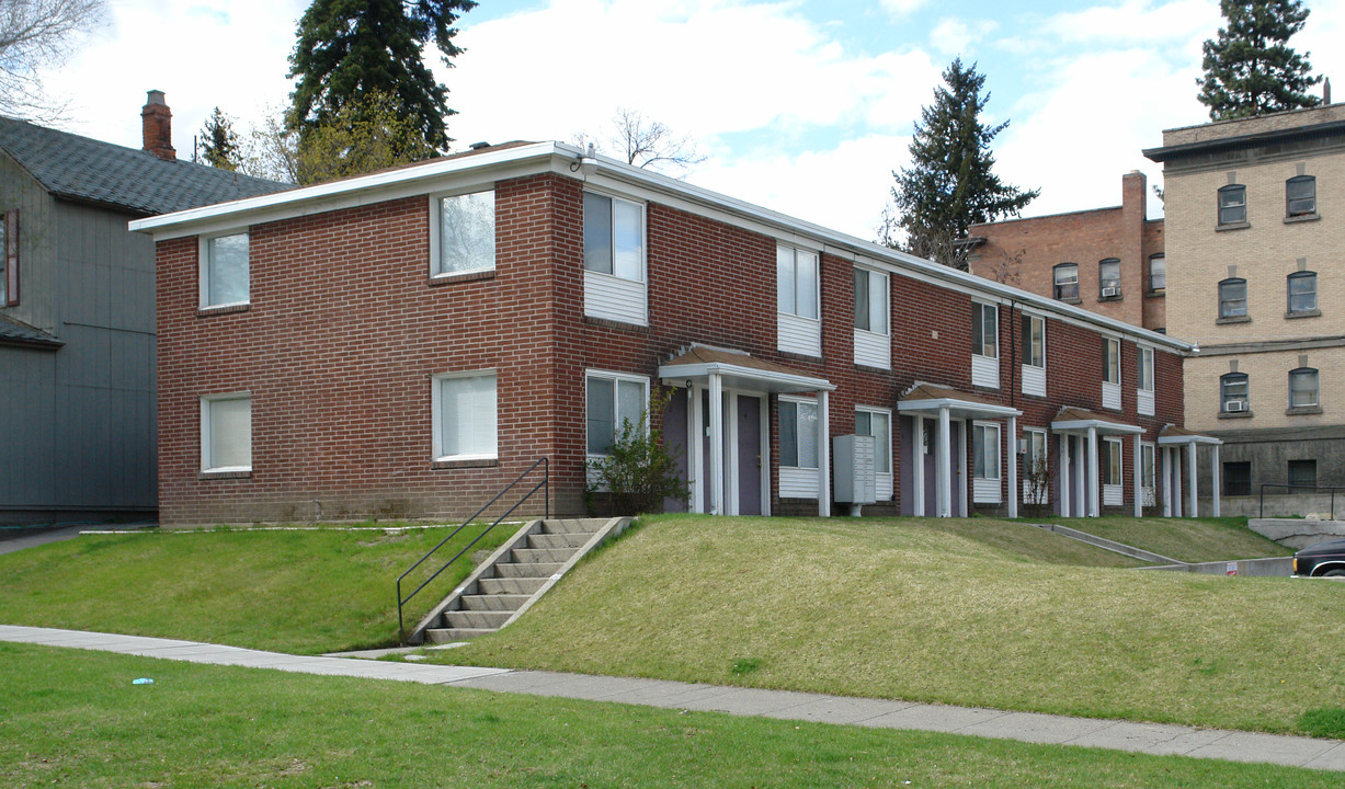 Elm Apartments in Browne's Addition! in Spokane, WA - Building Photo