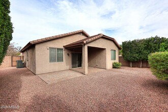 16945 W Manchester Dr in Surprise, AZ - Building Photo - Building Photo