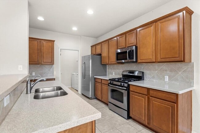 20512 Raptor Roost Road in Pflugerville, TX - Building Photo - Building Photo