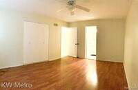 666 E Fox Hills Dr photo'