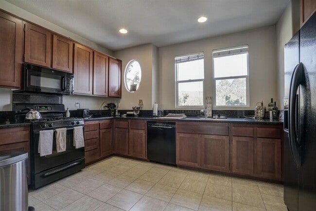 property at 1386 Dandelion Way