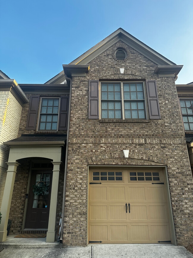 property at 352 Beynon Ter