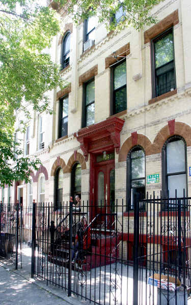 1347 Hancock St in Brooklyn, NY - Building Photo