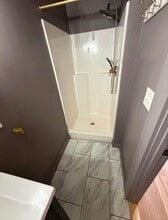 22 Summer St in Lewiston, ME - Building Photo - Building Photo