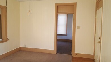 211 Greenwood Ave in Canon City, CO - Building Photo - Building Photo