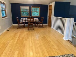 124 Starr Ridge Rd in Brewster, NY - Building Photo - Building Photo
