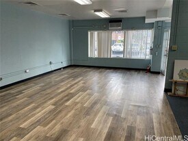 45-1127-1127 Kamehameha Hwy in Kaneohe, HI - Building Photo