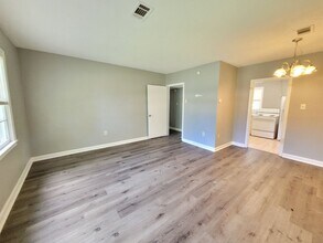 406 N S St in Pensacola, FL - Building Photo - Building Photo