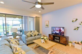8907 Geneve Ct in Kissimmee, FL - Building Photo - Building Photo