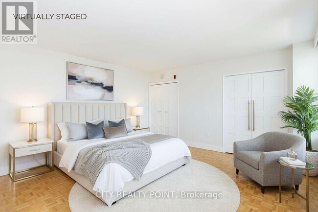 property at 490 Eglinton Ave E