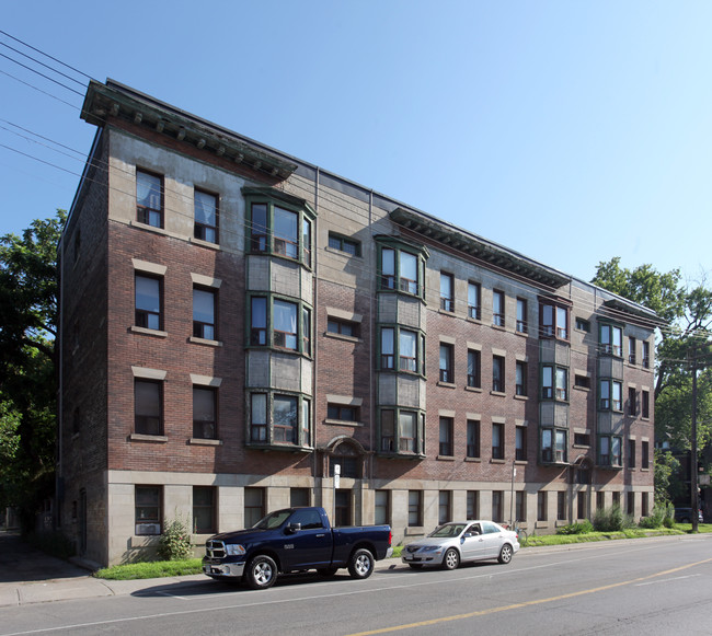 456 Palmerston Ave in Toronto, ON - Building Photo - Building Photo