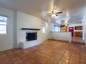 4550 N Harrison Rd in Tucson, AZ - Building Photo - Building Photo