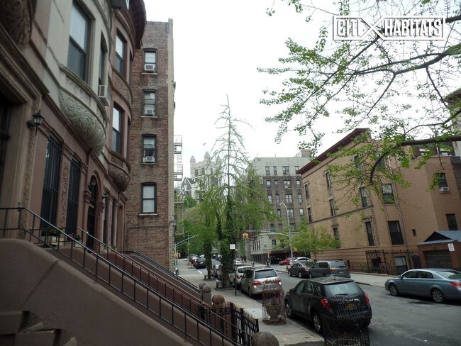 316 W 139th St-Unit -2B in New York, NY - Building Photo - Building Photo