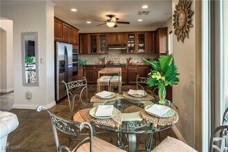 31 Via Mantova in Henderson, NV - Foto de edificio - Building Photo