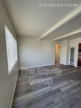 514 E Cypress Ave in Visalia, CA - Building Photo - Building Photo
